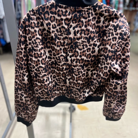 Leopard Print Jacket - Picture 2 of 2